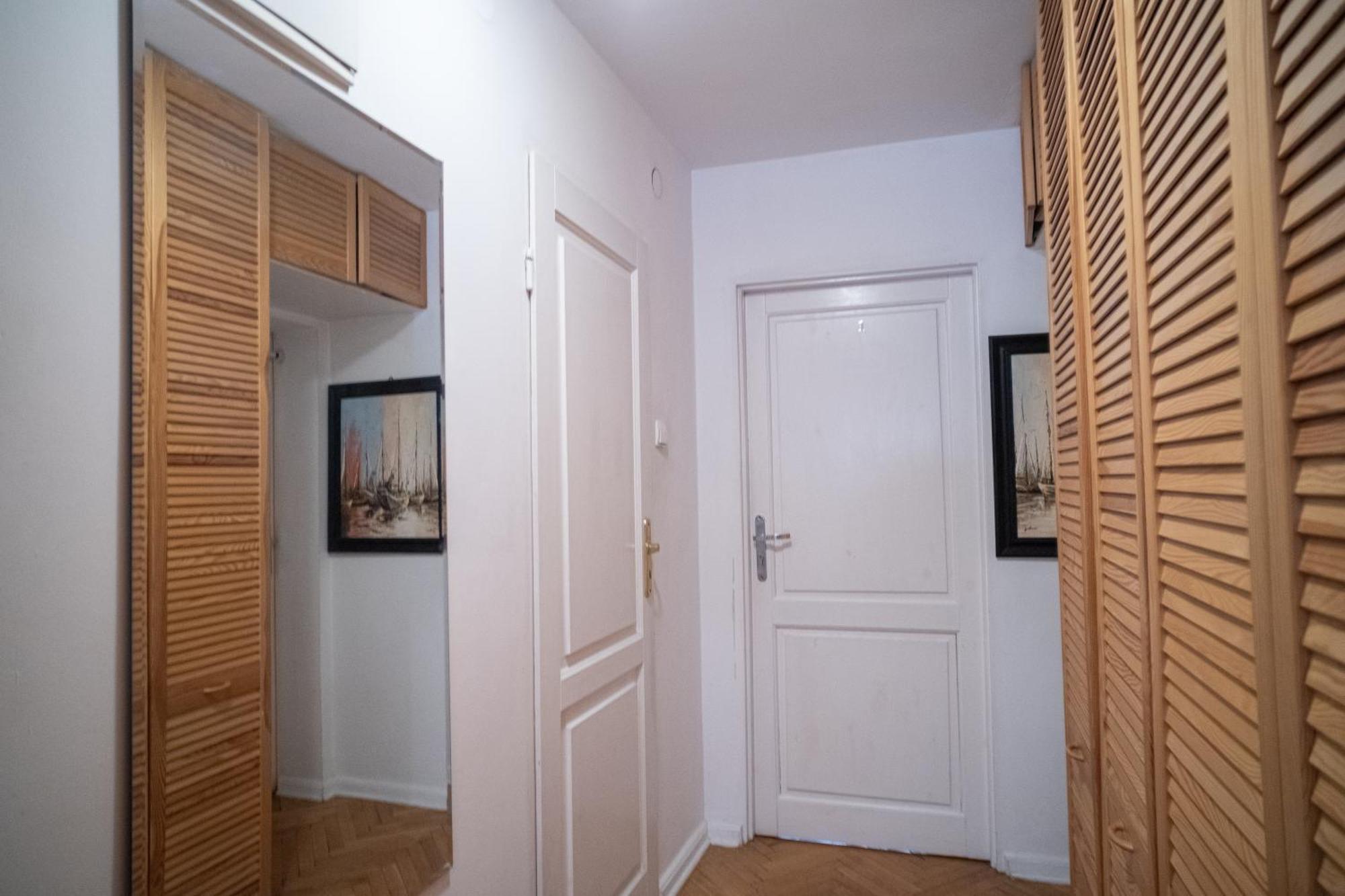 Apartrooms Near Old Town In Warsaw Dnf Done Invoice Buitenkant foto
